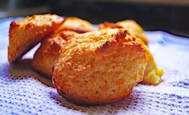 Hindistan cevizli kurabiyeler. 