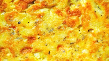 İspanyol omleti tabağı.