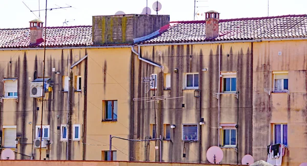 巴塞罗那的建筑立面 下午2 2020年7月21日 西班牙加泰罗尼亚 — 图库照片