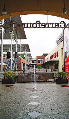 Barcelona Alışveriş Merkezi, 12: 25; 15 Mayıs 2018; Katalunya, İspanya, Avrupa