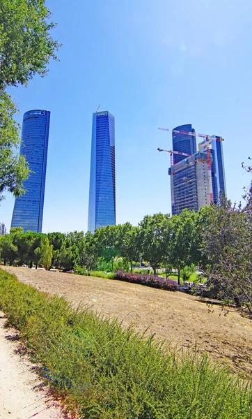 Veduta Degli Edifici Delle Quattro Torri Madrid Spagna Europa — Foto Stock