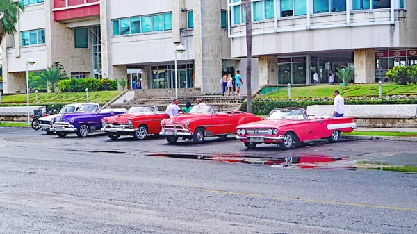古巴共和国的经典汽车 — 图库照片
