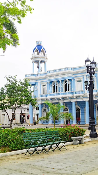 Cienfuegos 'un panoramik görünümü, 12: 45; 19 Ağustos 2019; Küba Cumhuriyeti