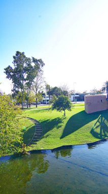 Barcelona, Katalunya, İspanya ve Avrupa 'daki La Nova Icaria bahçelerinin manzarası