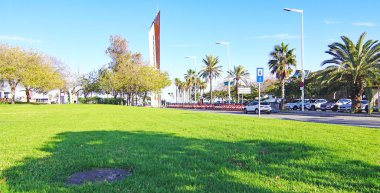 Barcelona, Katalunya, İspanya ve Avrupa 'daki La Nova Icaria bahçelerinin manzarası