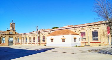 Masquefa, Anoia, Barcelona, Catalunya, İspanya, Avrupa 'da kültür evi olarak rehabilite edilen eski fabrika.