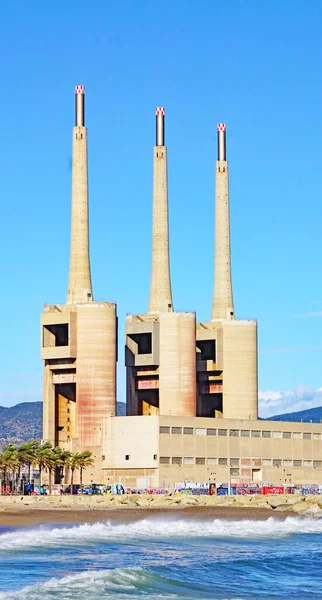 Old Thermal Power Station Three Chimneys Sant Adria Del Besos — 图库照片