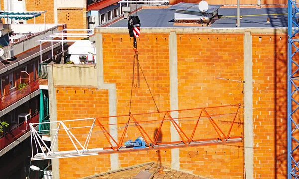 Construção Guindaste Para Realização Bloco Apartamentos Barcelona Catalunha Espanha Europa — Fotografia de Stock