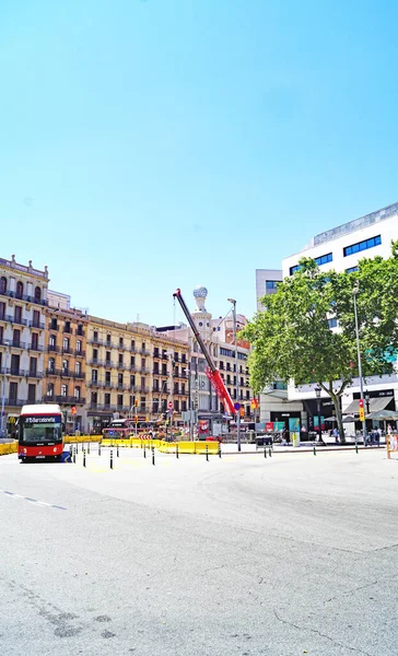 Plaza Catalunya Памятником Френесу Масии Барселоне Каталония Испания Европа — стоковое фото