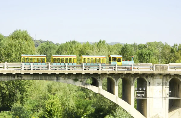 Tourist train in Besalu — Stock Photo, Image