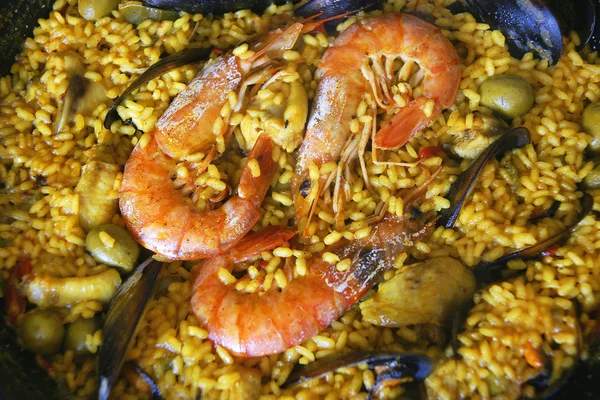 Paella rice with prawns — Stock Photo, Image