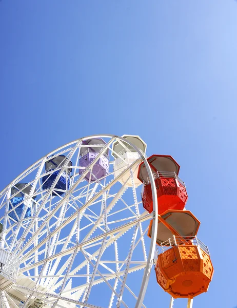 Wasserrad im Park tibidabo — Stockfoto