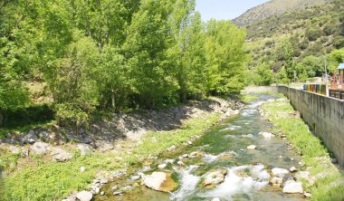 Görünüm Noguera Pallaresa Nehri