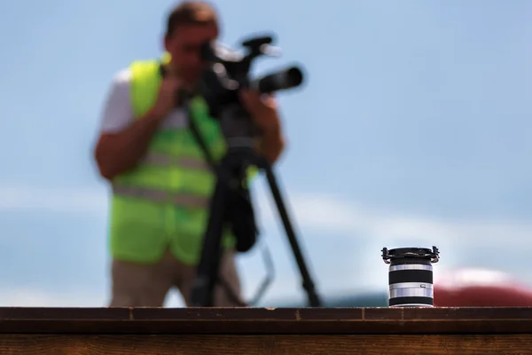 Lens and Cameraman — Stock Photo, Image