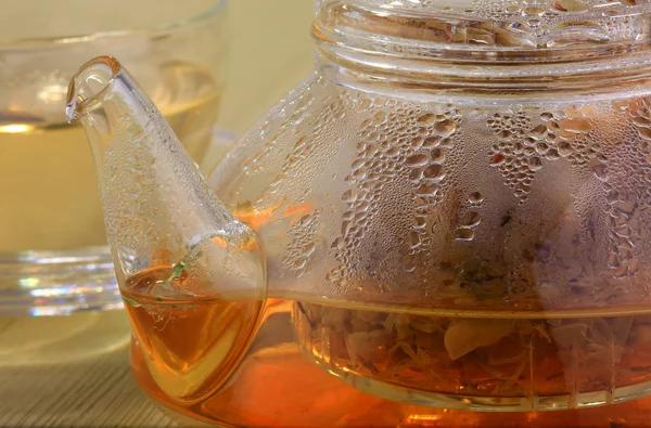 Tea of an acacia and honey — Stock Photo, Image