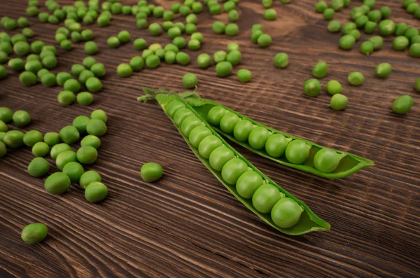 Un guisante verde — Foto de Stock