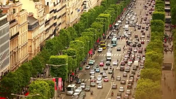 Champs Elysées in Parijs — Stockvideo