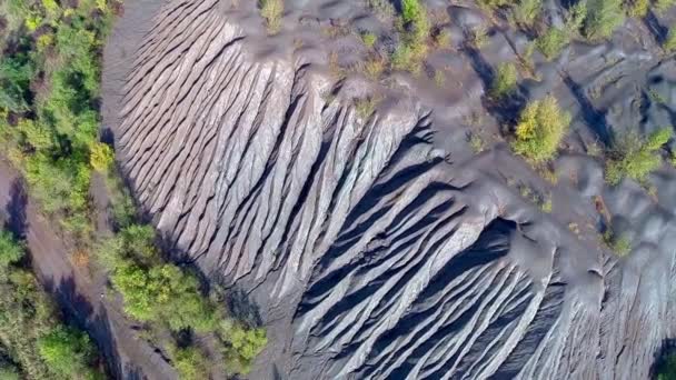 石英岩の山の空撮 — ストック動画