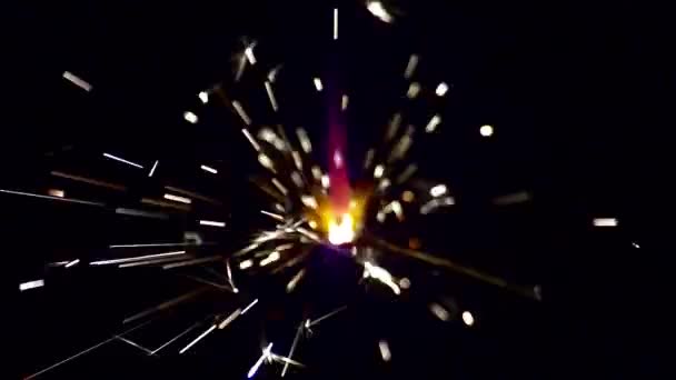 Año Nuevo bengala sparkler — Vídeos de Stock