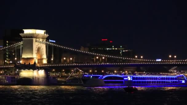 Szechenyi hängbron — Stockvideo