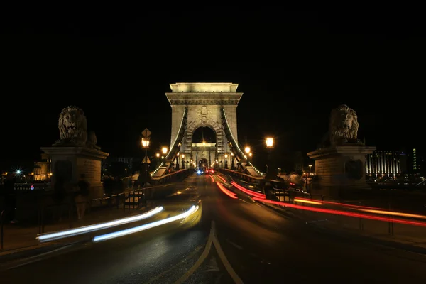 Magnífico puente de cadena — Foto de Stock