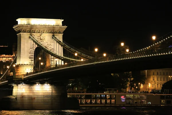 Muhteşem Chain Bridge