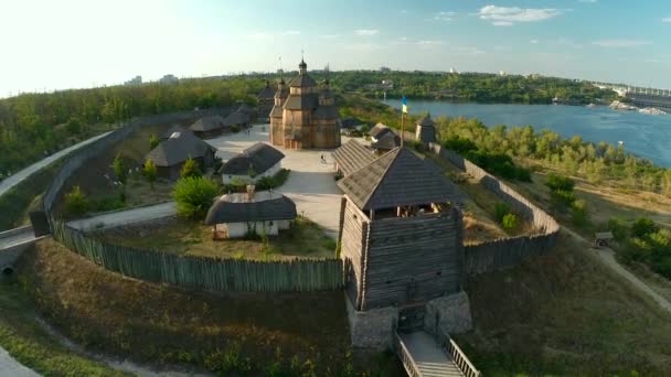 Казацкая церковь Запорожской Сечи — стоковое видео