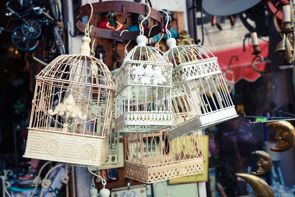 Vintage bird cages on flea market — Stock Photo, Image