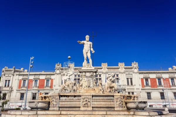 Palácio do governo com fonte de Netuno em Messina — Fotografia de Stock