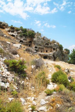 Ebedi şehrin yolunu