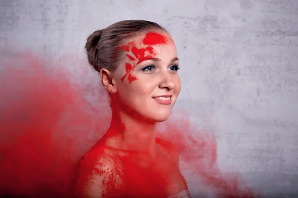 Girl with colored powder — Stock Photo, Image