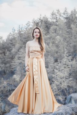 güzel kız Abiye