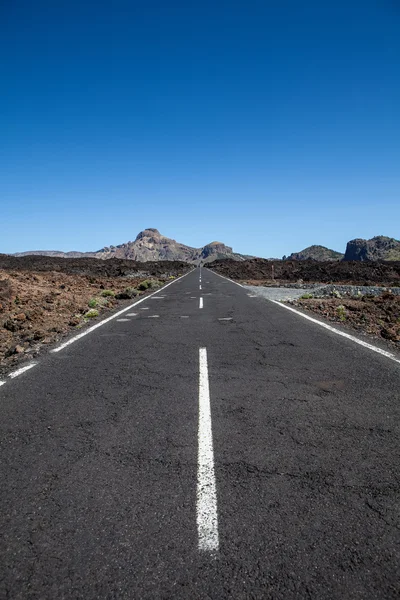 Einsame Straße auf Teneriffa — Stockfoto