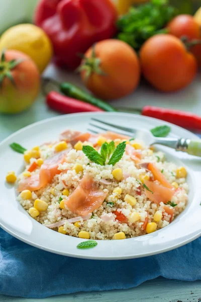 Salată proaspătă Quinoa — Fotografie, imagine de stoc