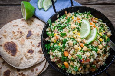 Quinoa taze salata