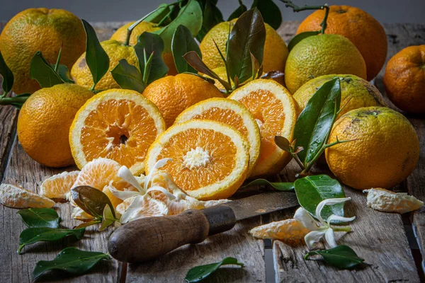 Several Organic Oranges Grown Insecticides Fertilizers — Stock Photo, Image