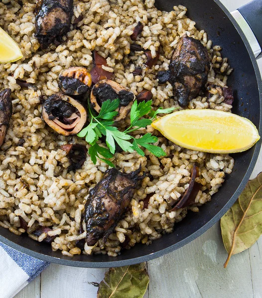 Czarne risotto — Zdjęcie stockowe