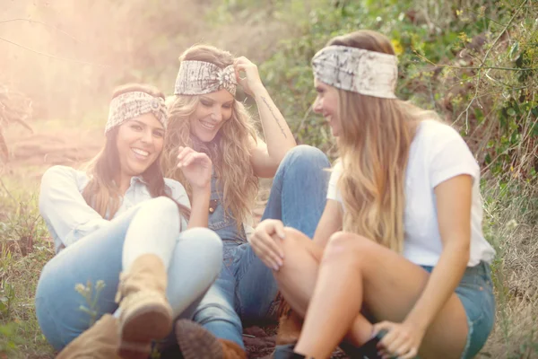 Lachende vrouwen — Stockfoto