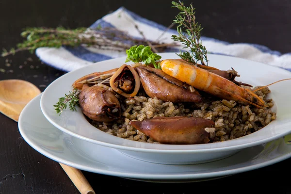 Arroz e lulas — Fotografia de Stock