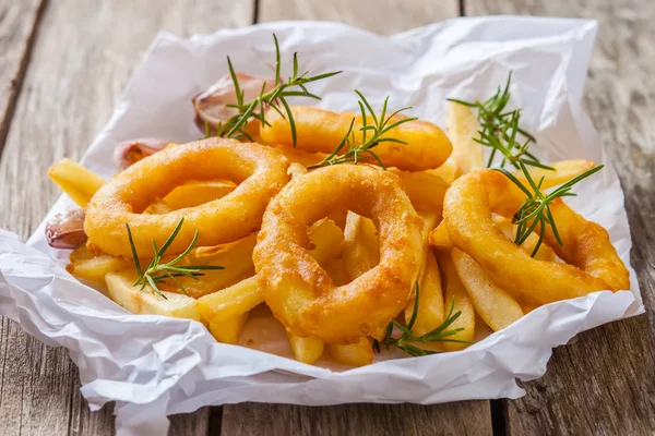 Deep fried calamari — Stock Photo, Image