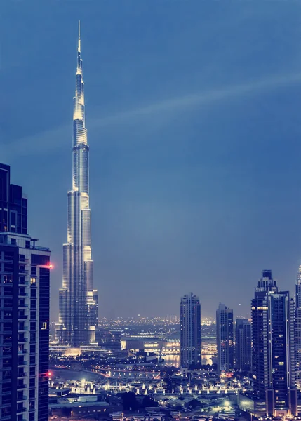 Dubai centro por la noche — Foto de Stock