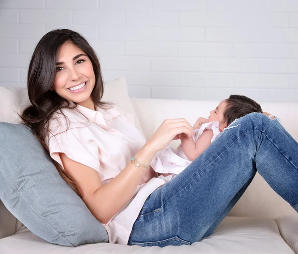 Happy motherhood — Stock Photo, Image