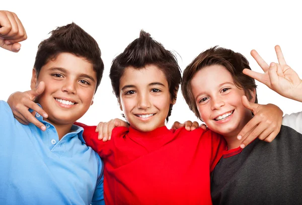 Три счастливых мальчика — стоковое фото