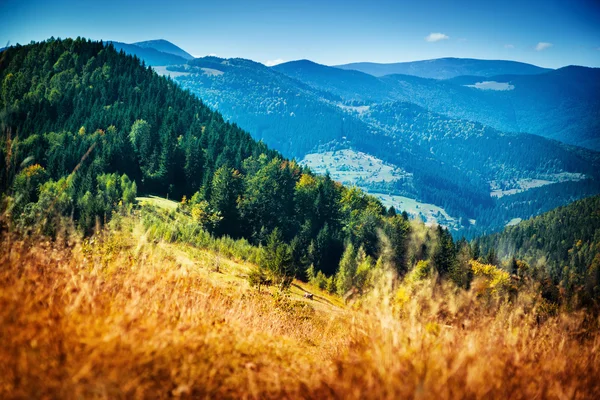 Bela paisagem montanhosa — Fotografia de Stock