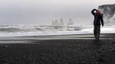 Kadın zevk İzlanda. Dolu Hd Video