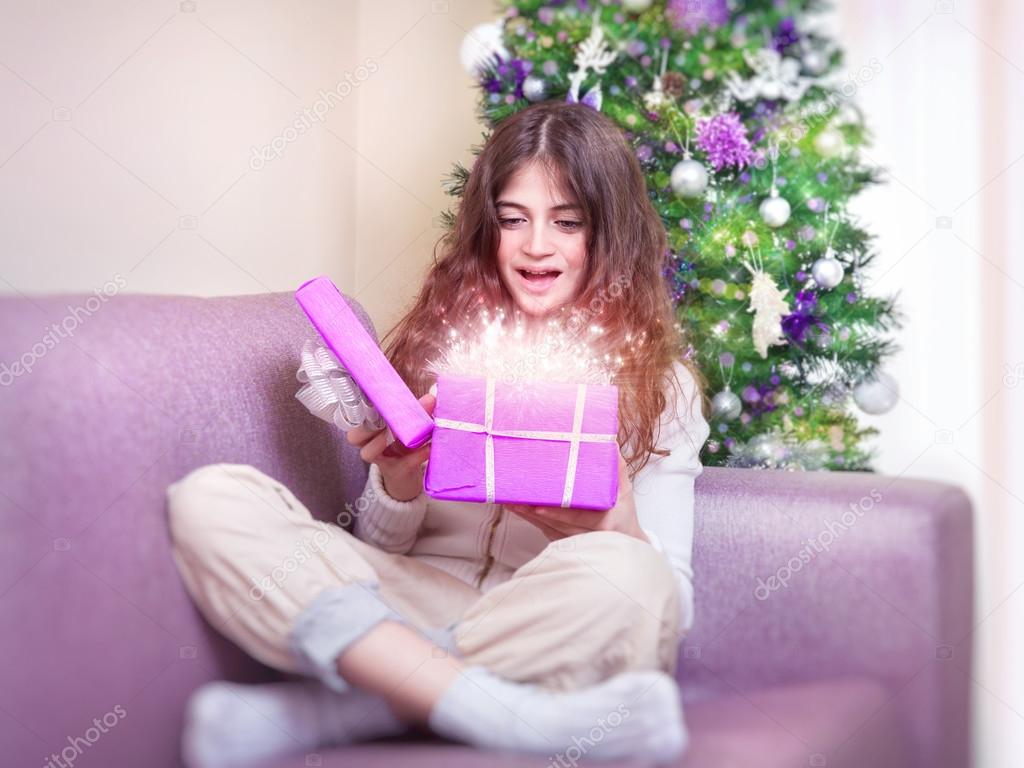Happy girl receive giftbox