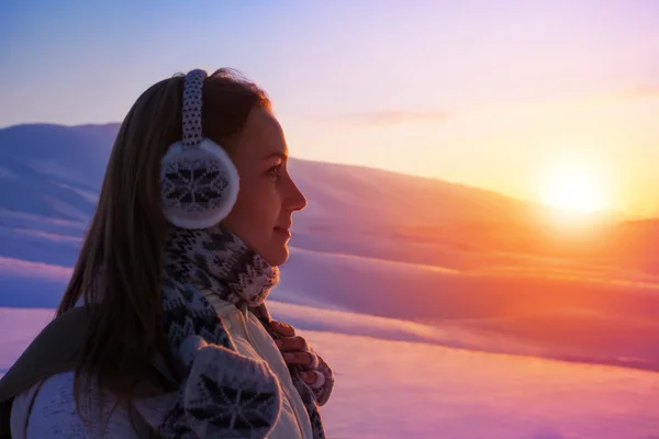 Wintervakantie in de bergen — Stockfoto