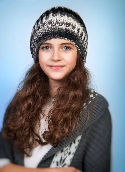 10 代の少女の肖像画 — ストック写真