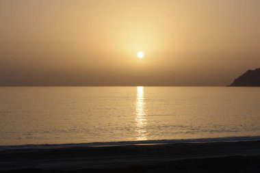 İtalya: Salerno 'da deniz batımı manzarası, 20 Ocak 2021.