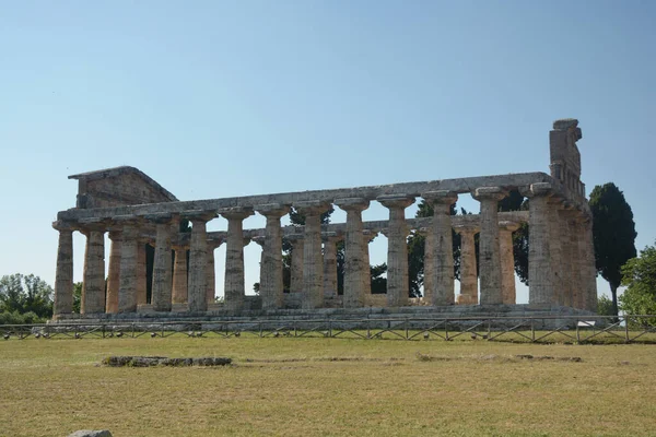 Italien Utsikt Över Athenas Tempel Paestum Juni 2021 — Stockfoto